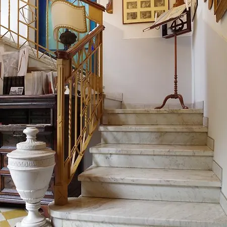 Puccini فندق مبيت وإفطار Venegono Superiore