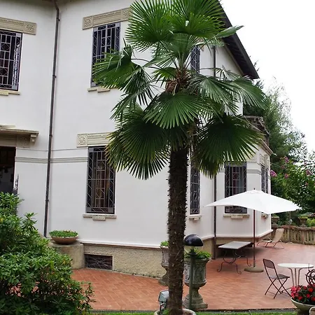 Puccini Bed & Breakfast Venegono Superiore